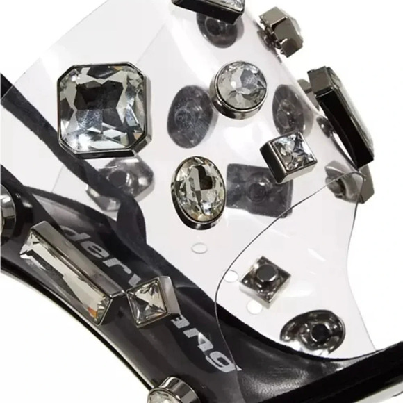 Alexander Wang
Women's Kaia Clear Crystal Stiletto Sandals 38
NEW - Picture 5 of 14